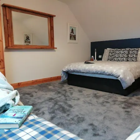 The Hill House Meenaleck With Sunrise Views Holiday home *