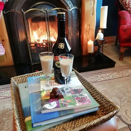Holiday home The Hill House Meenaleck With Sunrise Views Crolly